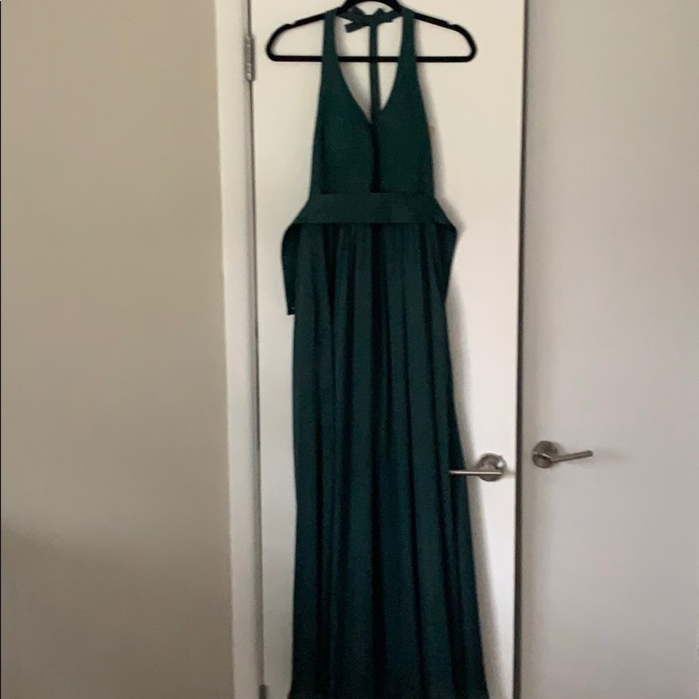 Vera Wang V Neck Halter Gown with Sash